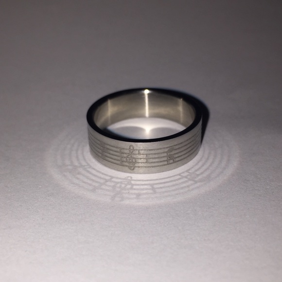 !! LAST ONE !! Stainless Steel Sheet Music Ring - Picture 4 of 6